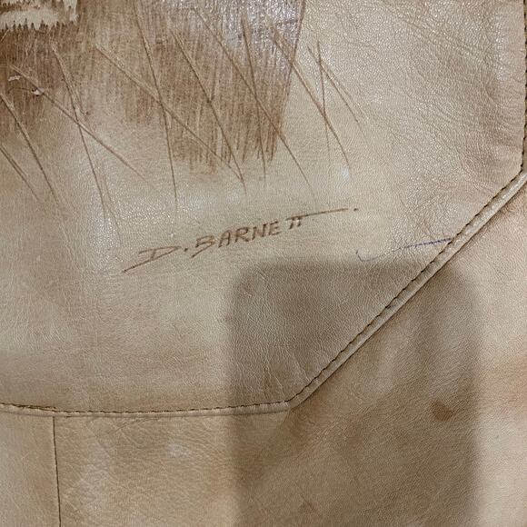 D Barnett signed leather art Buffalo and Rhino pillow cases - Picture 3 of 16